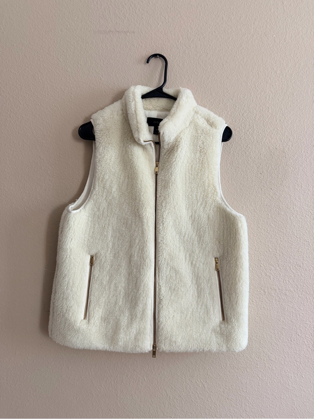 J Crew Excursion Sherpa Vest Ivory Color